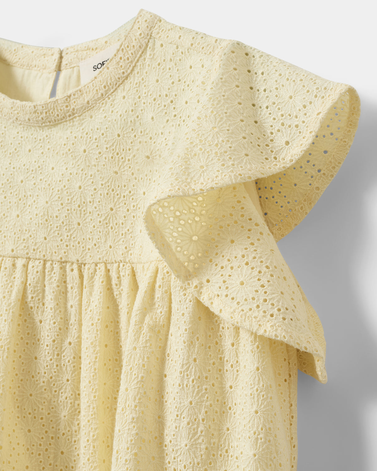 sofie-schnoor-young-faizasy-bluse-butter-yellow-stickerei-baumwolle image 3