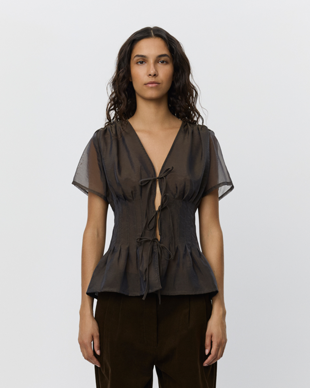 sofie-schnoor-women-ceniasw-bluse-dunkelbraun-transparent-schn-rung image 5