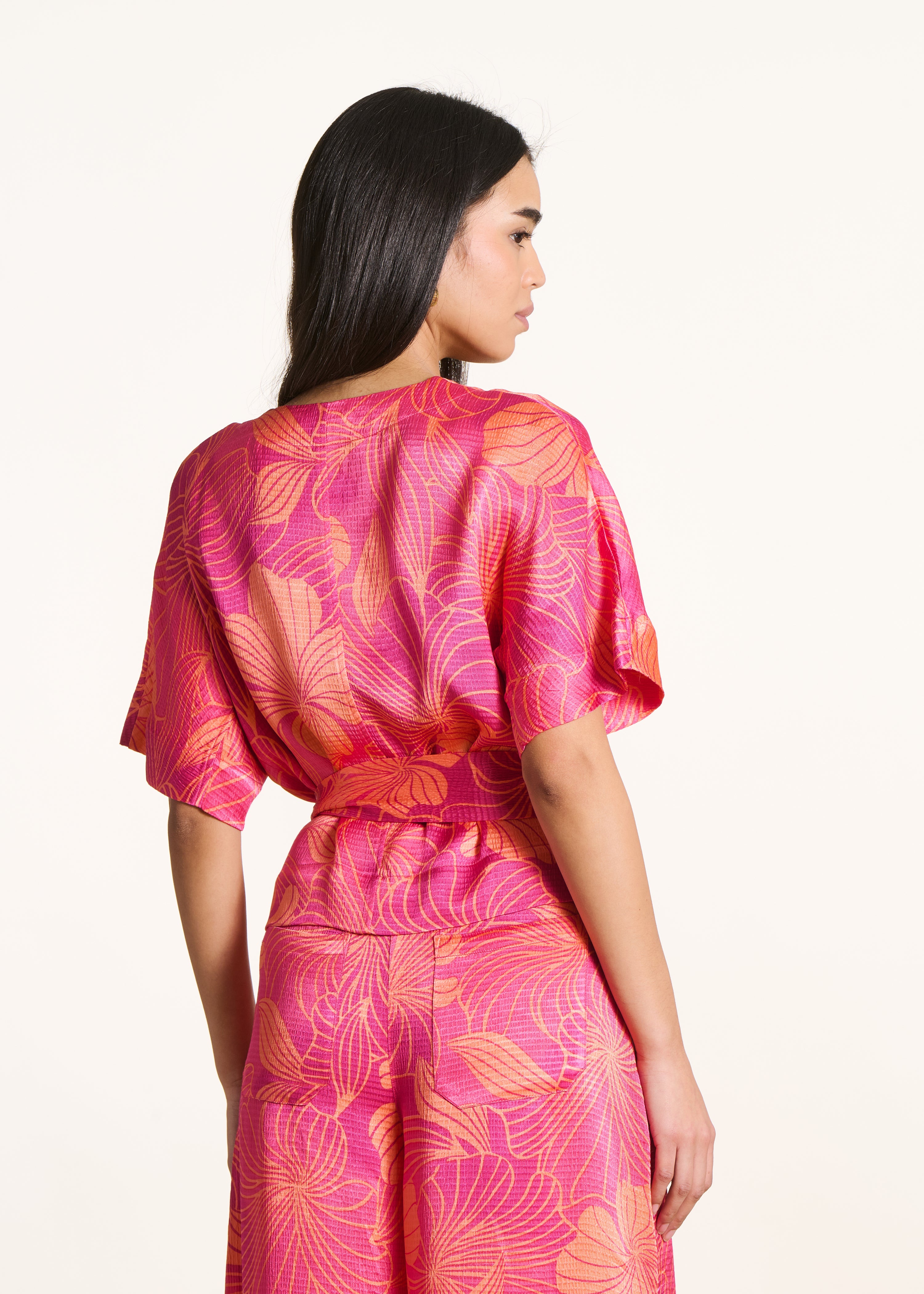 la-f-e-marabout-e-ferina-top-crop-floral-rosa-gr-34-46 image 3