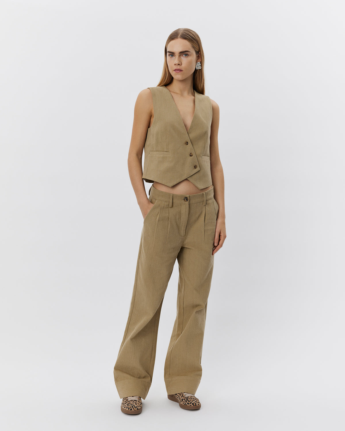 sofie-schnoor-malinasw-hose-beige-light-camel image 2
