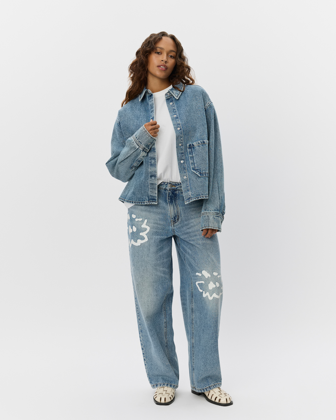 sofie-schnoor-women-norasw-moomin-jeans-blau-print image 2