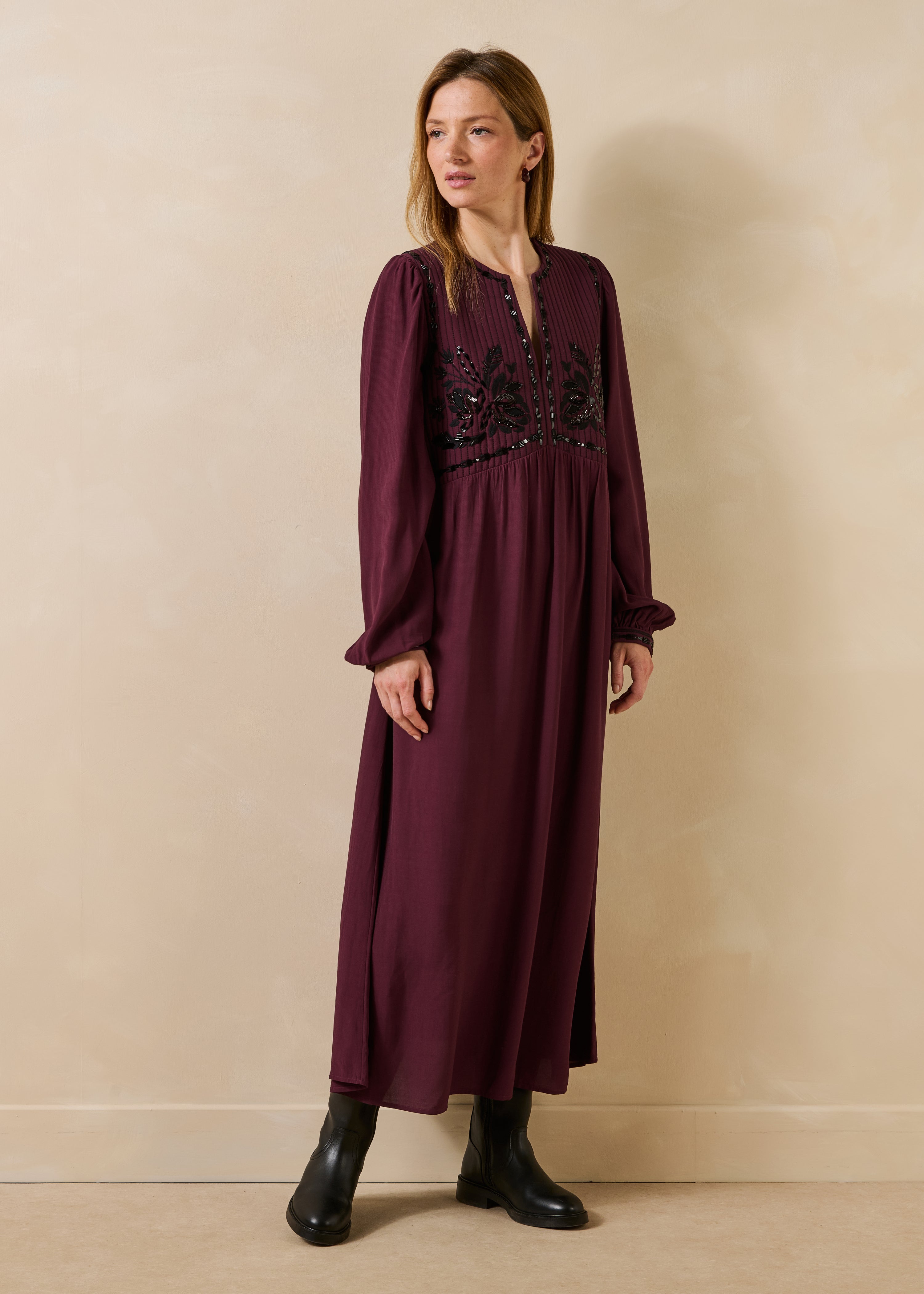 la-f-e-marabout-e-garabi-maxikleid-bordeaux-schwarz-v-ausschnitt image 3