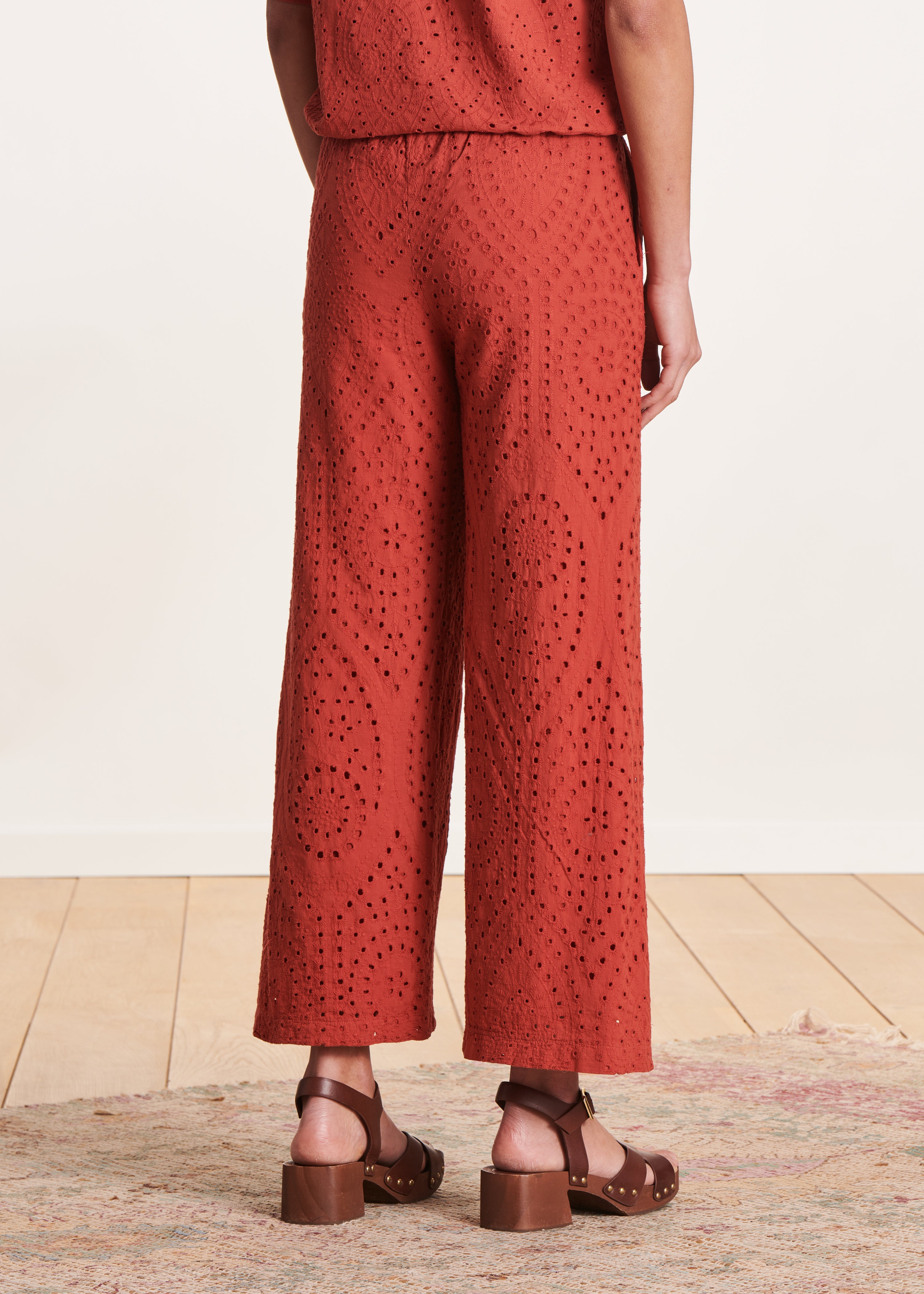 la-f-e-marabout-e-7-8-hose-terracotta-broderie-gr-38 image 3